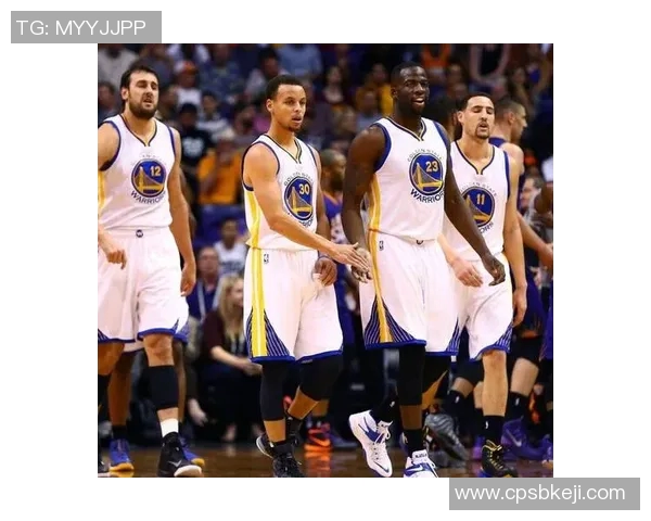 雷霆季后赛对阵勇士第三场精彩回顾与战术分析